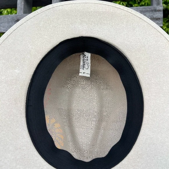 🆕Hand-Painted Artisan Panama Hat Made in Mexico – Floral Design - Picture 5 of 7